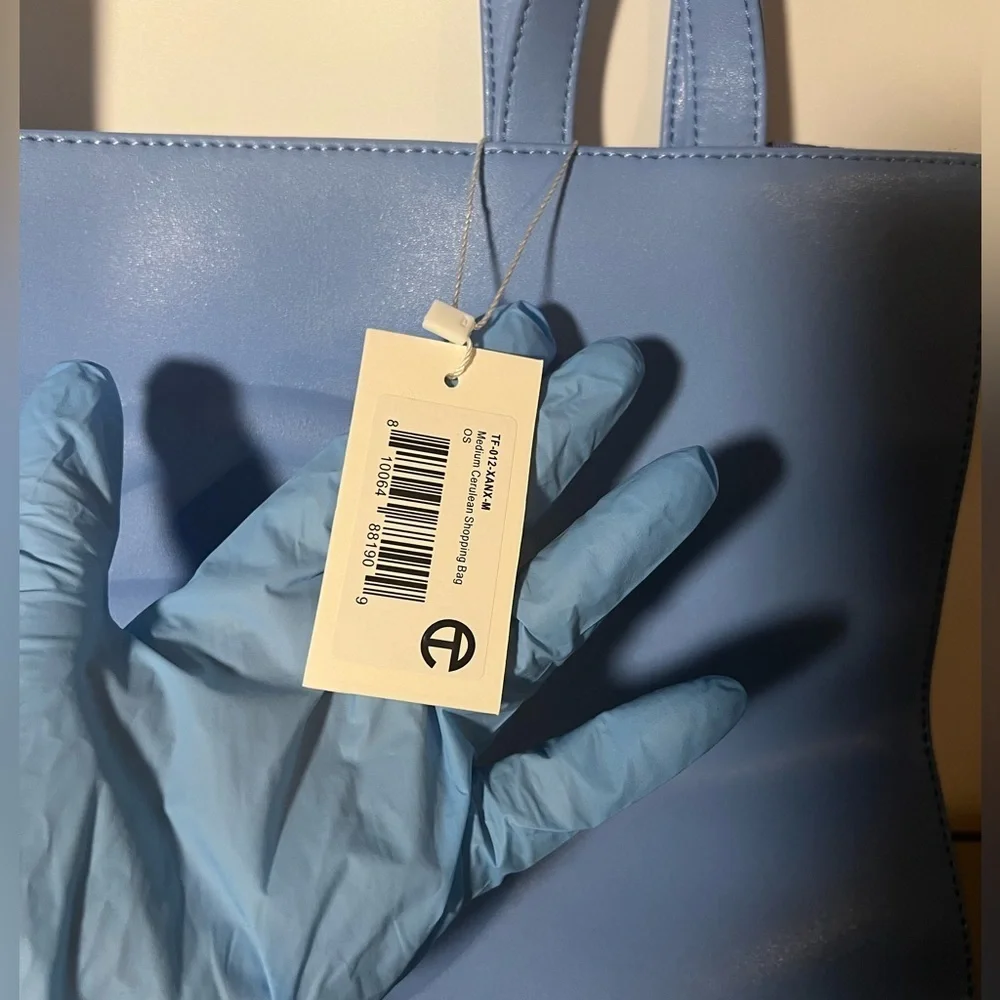 Medium Cerulean Telfar - Picture 8 of 9